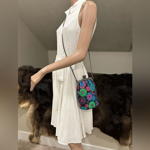 Colorful Floral Genuine Leather Diamond Shaped Push-lock Bucket Bag/Crossbody - Picture 8 of 16